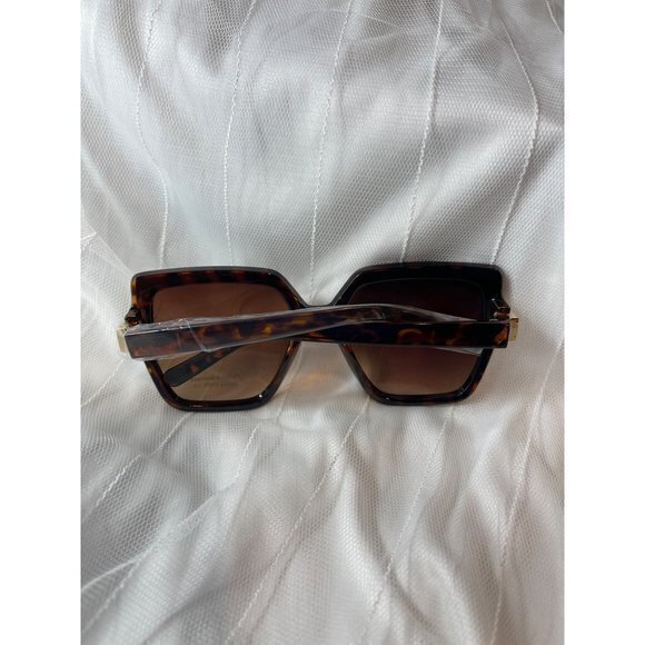 Feeling Catty Oversized‎ Rhinestone Detail Sunglasses Tortoise main image 6